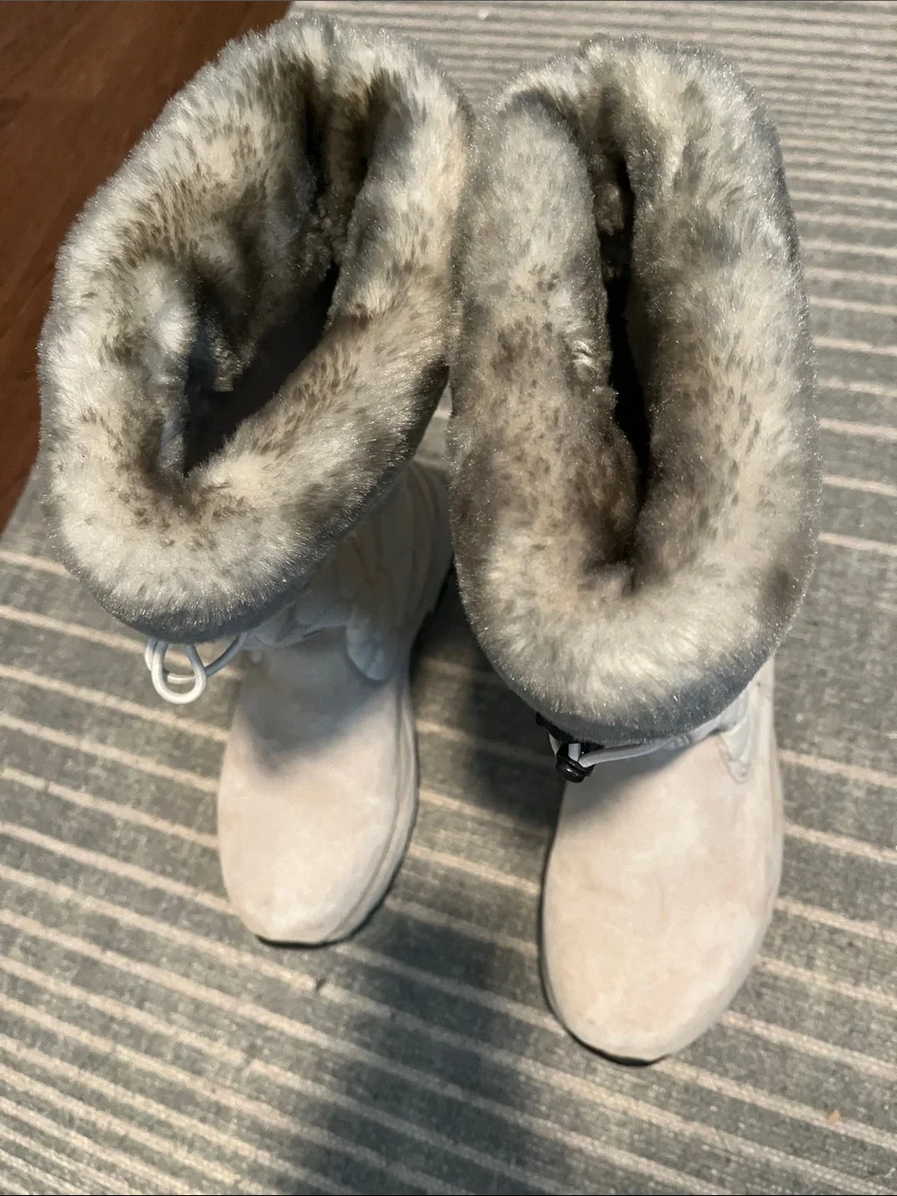 LL Bean luxuryWomen’s Vintage Faux-Fur with lovely SUEDE Upper Boots light TAN